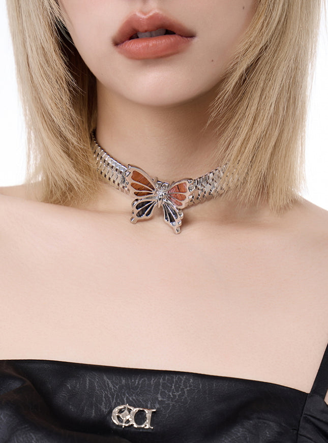 Two-Tone Butterfly Plate Choker