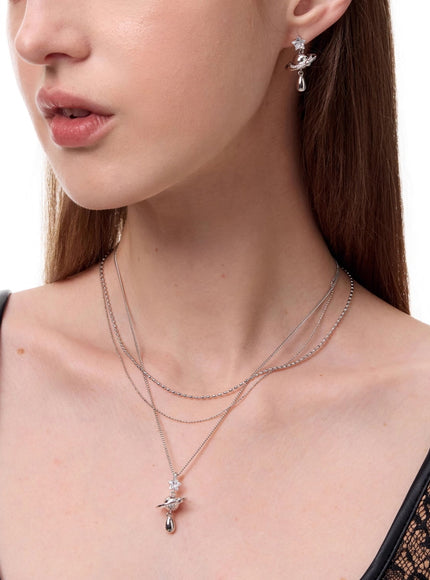 Nova Pearl Drop Earrings