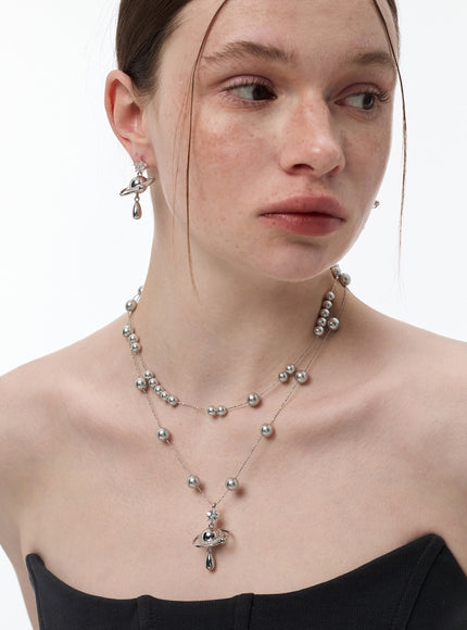 Nova Pearl Layered Necklace