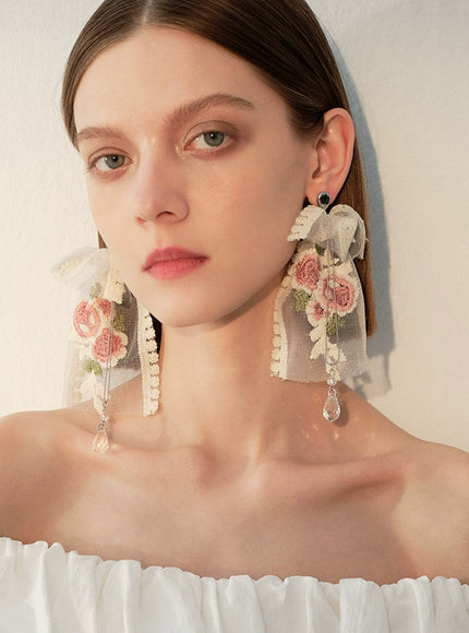 Roseveil Drop Earrings
