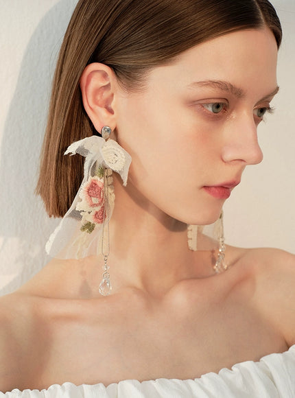 Roseveil Drop Earrings
