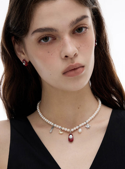 Baby Jane Story Pearl Necklace