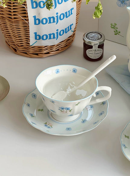 Bluebelle Cottage Porcelain Tea Set