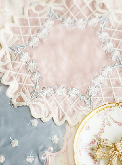 Pastel Garden Cottage Table Mat