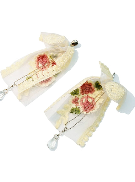 Roseveil Drop Earrings