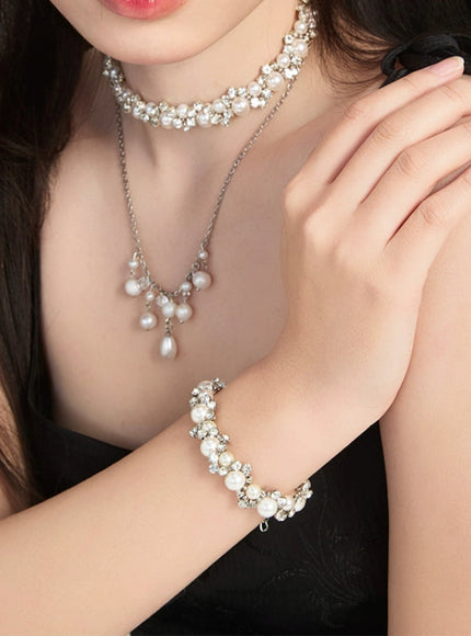 Dewdrop Pearl Charm Bracelet