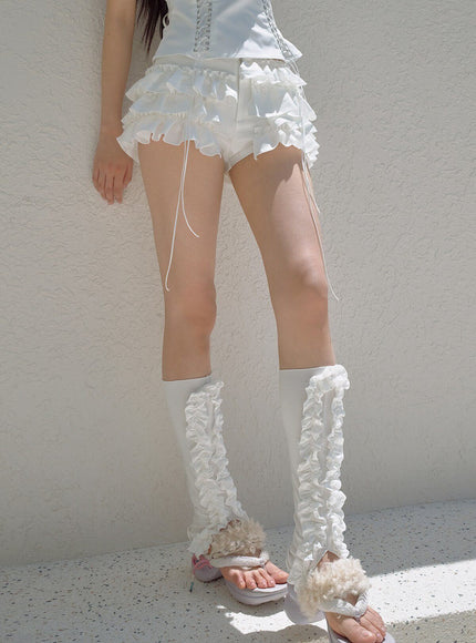 Ruffle Bloom Shorts - White
