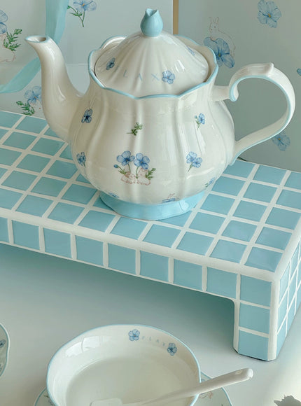 Bluebelle Cottage Porcelain Tea Set