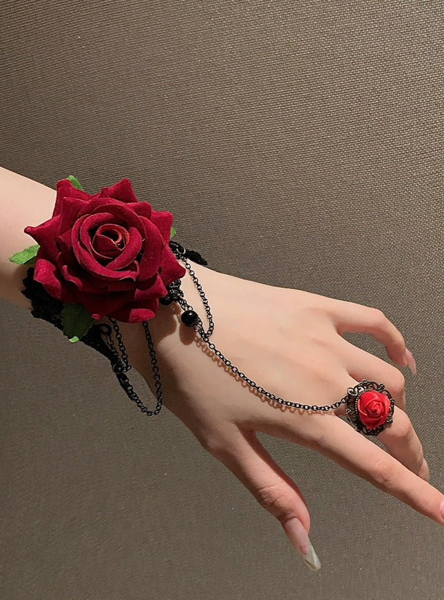 Dark Bloom Chain Bracelet