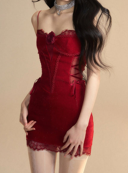 Nocturne Kiss Dress - Red
