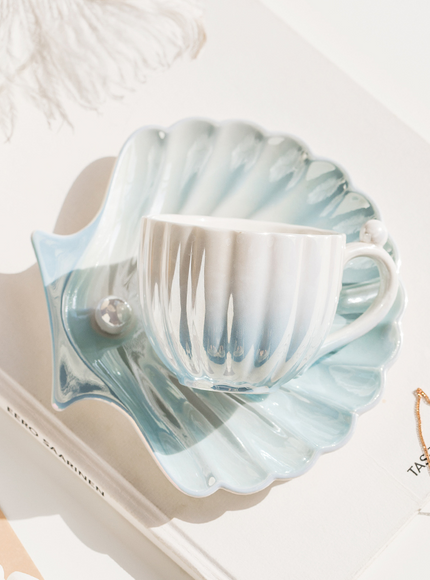 Pearl Shell Teacup Set